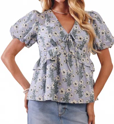 Listicle Floral Puff Sleeve Lined Blouse In Powder Blue