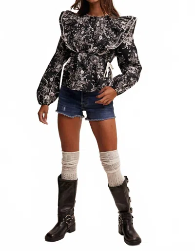 Listicle Victorian Floral Ruffle Blouse In Black