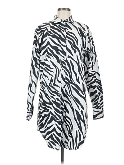 Pre-owned Lita By Ciara Casual Dress In Silver