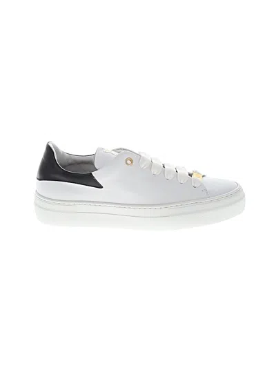 Pre-owned Lita By Ciara Sneakers In White