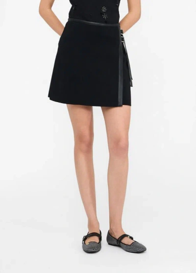 Liu •jo Female Skirts Liu Jo Mf5043 Ms55n 22222 In Black