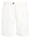 Liu •jo Man Man Shorts & Bermuda Shorts Off White Size 40 Cotton, Elastane