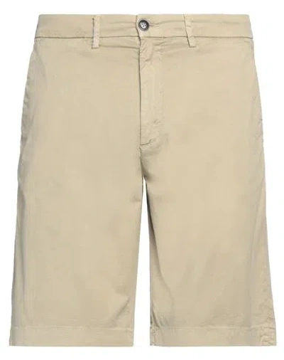 Liu •jo Man Man Shorts & Bermuda Shorts Sage Green Size 32 Cotton, Elastane