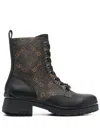 Liu •jo New Nancy Monogram-print Boots In Schwarz