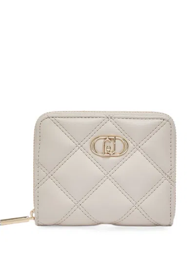 Liu •jo Small Quilted Wallet In Brown
