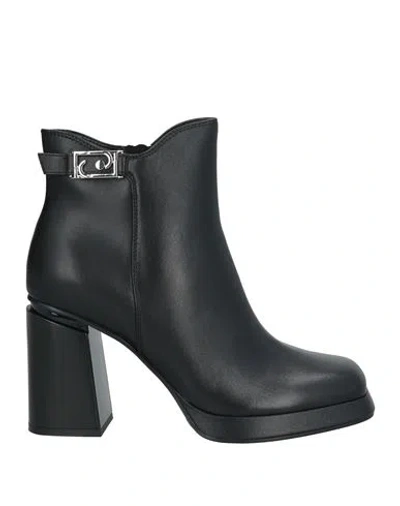 Liu •jo Woman Ankle Boots Black Size 7 Leather