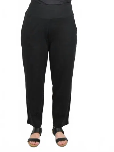 Liv Pleated Hem Pants In Black