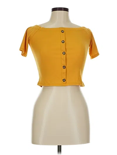 Pre-owned Live In The Moment Short Sleeve Top Yellow Sweetheart Neckline Tops