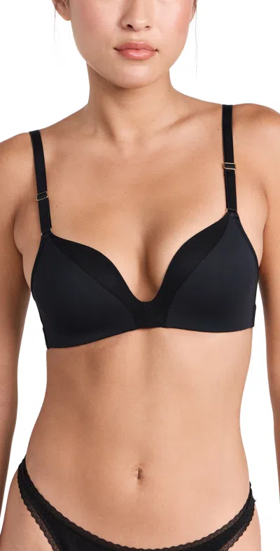 Lively The All-day Deep V No-wire Bra In Jet Black