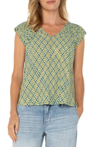 Liverpool Los Angeles Short Sleeve Back Tie Top In Green Mini Chevron