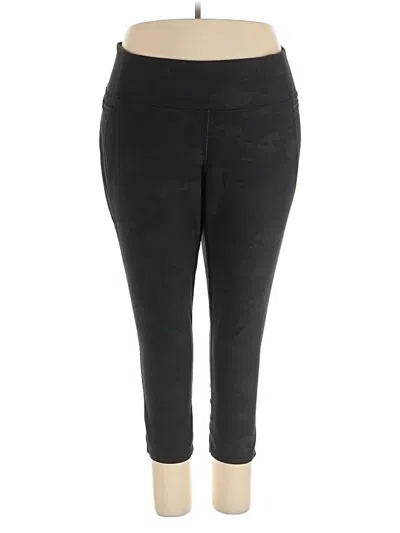 Pre-owned Livi Active Pants In Black