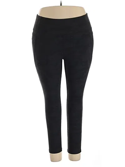Pre-owned Livi Active Pants In Black