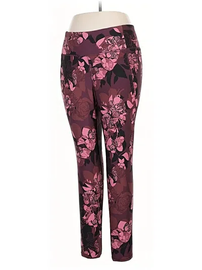 Pre-owned Livi Active Pants In Burgundy