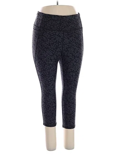 Pre-owned Livi Active Pants In Gray