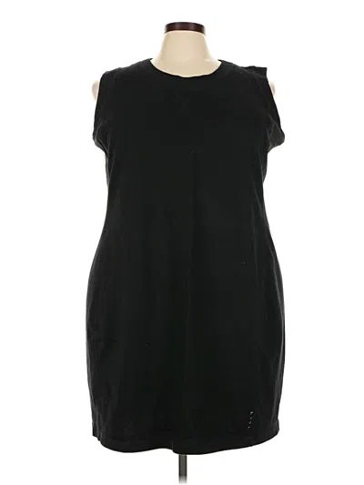 Pre-owned Livi Casual Dress In Black