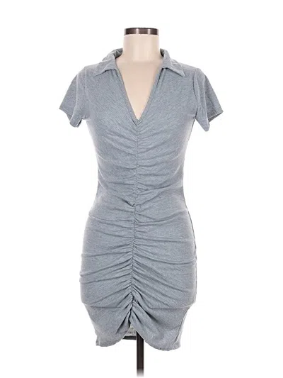 Pre-owned Livi Casual Dress In Gray