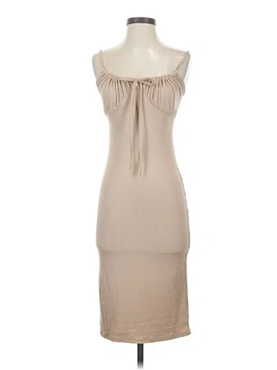 Pre-owned Livi Casual Dress In Tan
