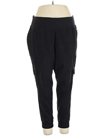 Pre-owned Livi Casual Pants In Black