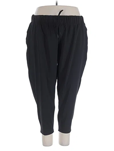 Pre-owned Livi Casual Pants In Black
