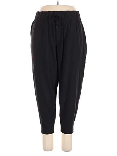 Pre-owned Livi Casual Pants In Black