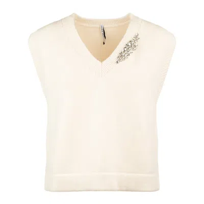 Liviana Conti Hand-embroidered Recycled Cashmere V-neck Vest In Neutral