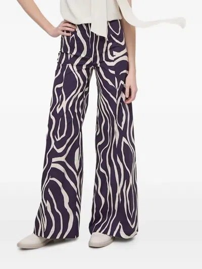 Liviana Conti Kalhoty Wave-print Trousers In Multi