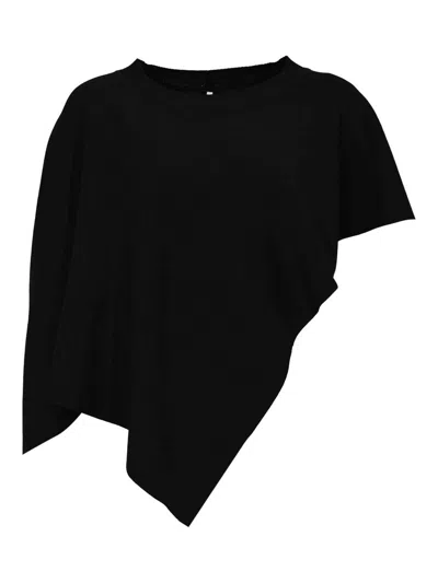 Liviana Conti Lila Cape In Black Viscose Knit