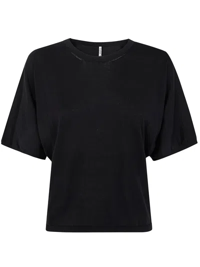 Liviana Conti Fine-knit Short-sleeved T-shirt In Black