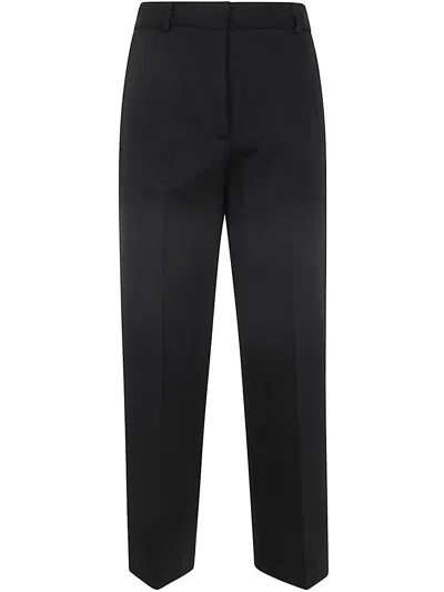 Liviana Conti Regular Trousers In Black
