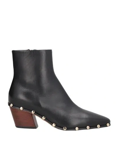 Liviana Conti Woman Ankle Boots Black Size 8 Leather