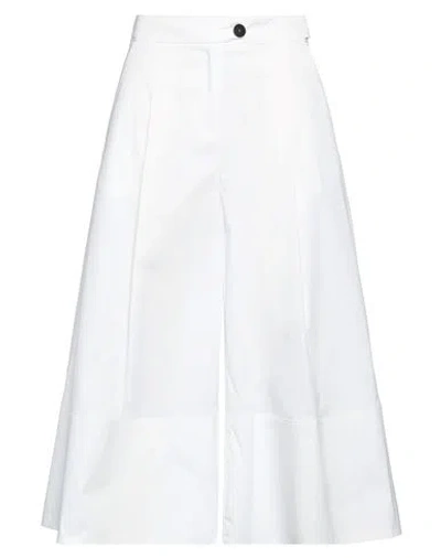 Liviana Conti Woman Pants White Size 6 Cotton, Polyamide, Elastane
