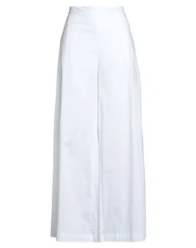 Liviana Conti Woman Pants White Size 8 Cotton, Polyamide, Elastane