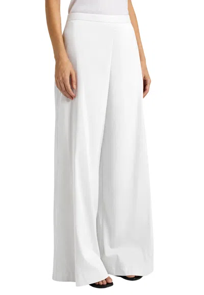 Liviana Conti Women's Trousers  Leg Wide In White