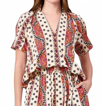 Livro Merritt Top In Crimson Mosaic In Multi