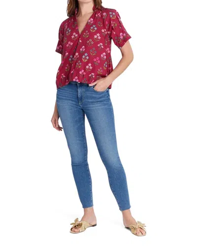 Livro Merritt Top In Holiday Flowers In Multi