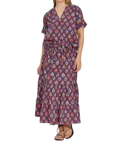 Livro Merritt Top In Holiday Flowers In Multi