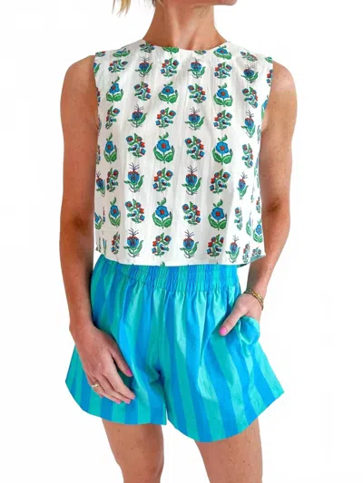 Livro Sleeveless Crop Top In Beach Sprigs In White