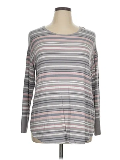 Pre-owned Liz Claiborne 3/4 Sleeve T-shirt In Gray