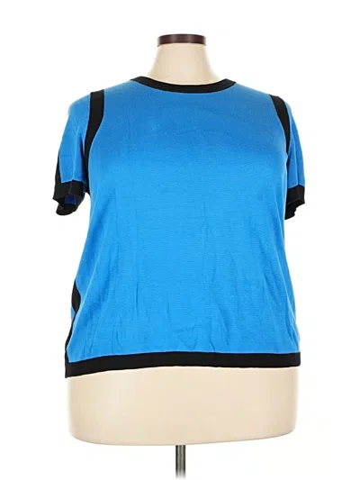 Pre-owned Liz Claiborne Active T-shirt In Blue