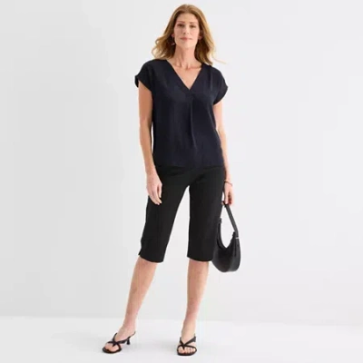 Liz Claiborne Lisa Womens Straight Capri Pant In Black