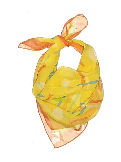 Pre-owned Liz Claiborne Scarf In Yellow