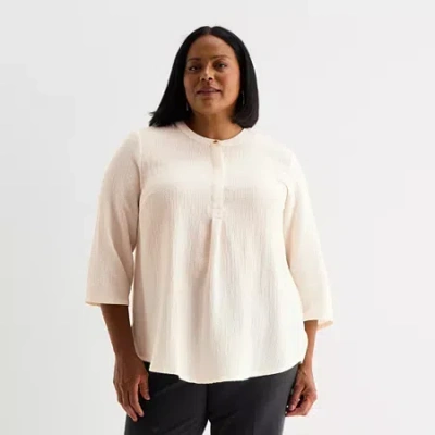 Liz Claiborne Womens Plus Crew Neck 3/4 Sleeve Blouse In White