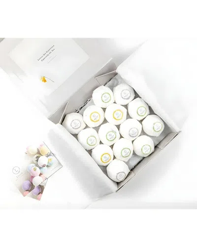 Lizush Unisex Bath Bombs Gift Box In White