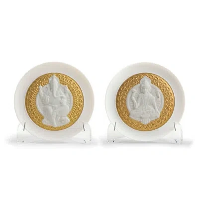 Lladrò 2 Piece Porcelain Decorative Plate Set In White/gold In White,gold