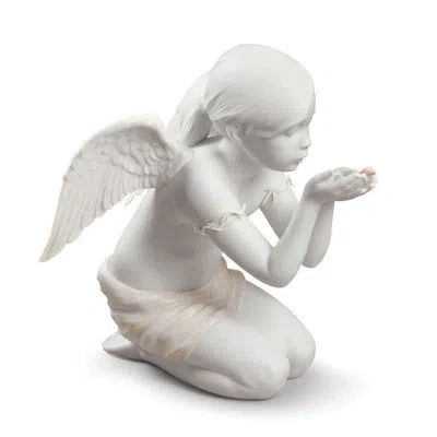 Lladrò A Fantasy Breath Figurine In White