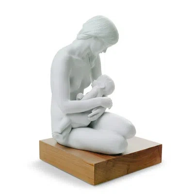 Lladrò A Nurturing Bond Figurine In White,brown