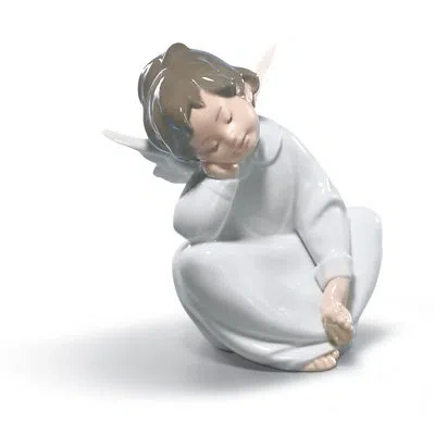 Lladrò Angel Dreaming Figurine In White,brown