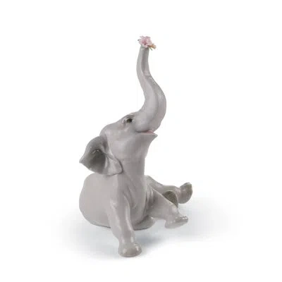 Lladrò Baby Elephant With Flower Figurine In Gray,pink