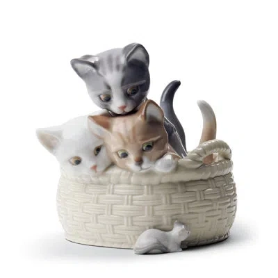 Lladrò Curious Kittens Figurine In Beige,black,white