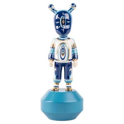 Pre-owned Lladrò Guest By Kzeng Jiang, Little, Numbered Series In Blue